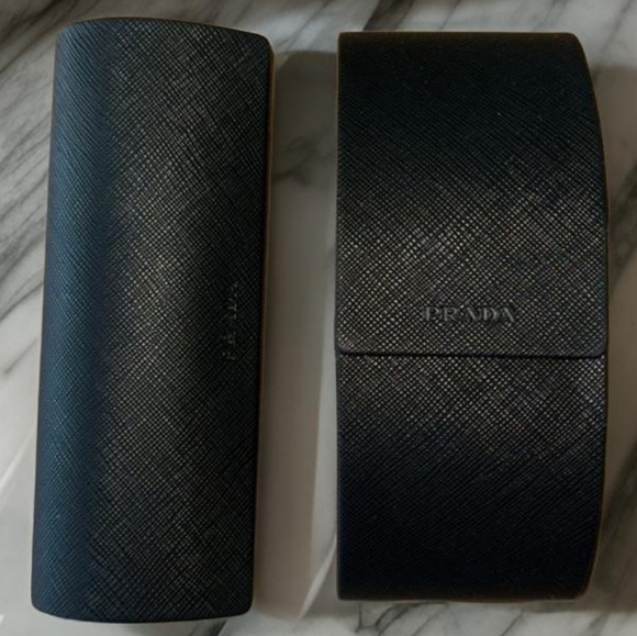 Prada | 2 Eyeglass Cases Bundle with Cleaning Cloths - Picture 2 of 4